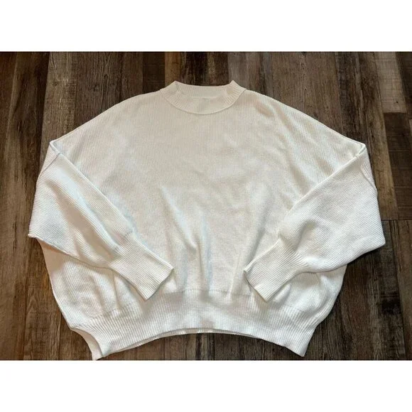 Free People Easy Street Tunic in White Size Medium - Picture 3 of 9